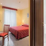 Oriente Hotel 2*
