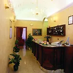 Oriente Ξενοδοχείο 2*