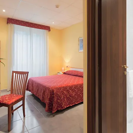 Oriente Hotell 2*